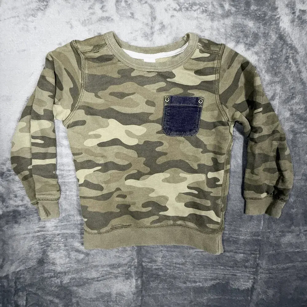Carter's Kids‎ Camouflage Sweatshirt Size 6 Long Sleeve Crewneck Denim Pocket